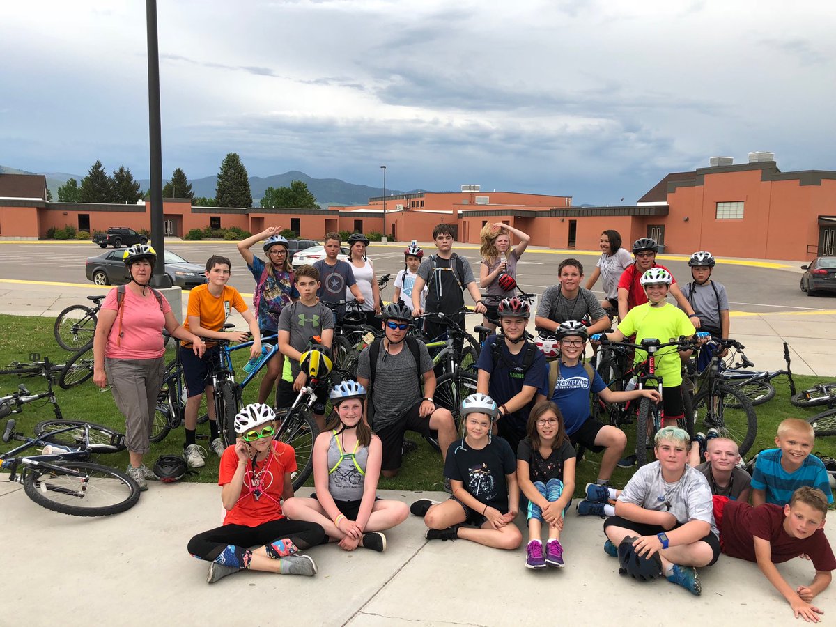 Bike Tribe ride to Big Dipper for ice cream