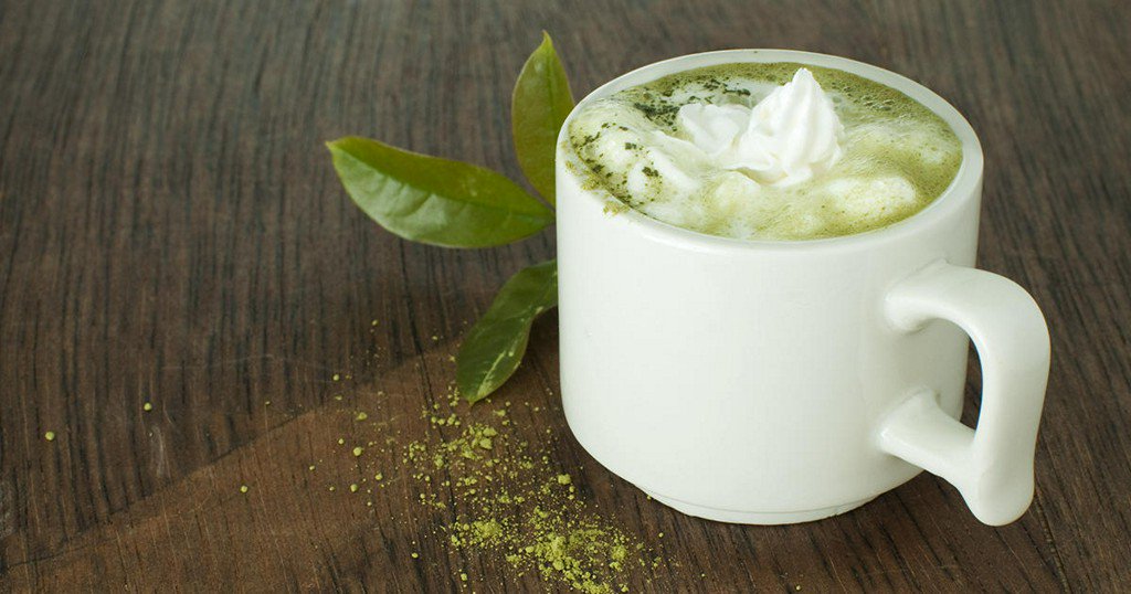 FitnessMagazine's tweet photo. The Matcha Hot Cocoa Recipe You Need This Season https://t.co/QE9LyvHYmA https://t.co/MQ8rAvCJON