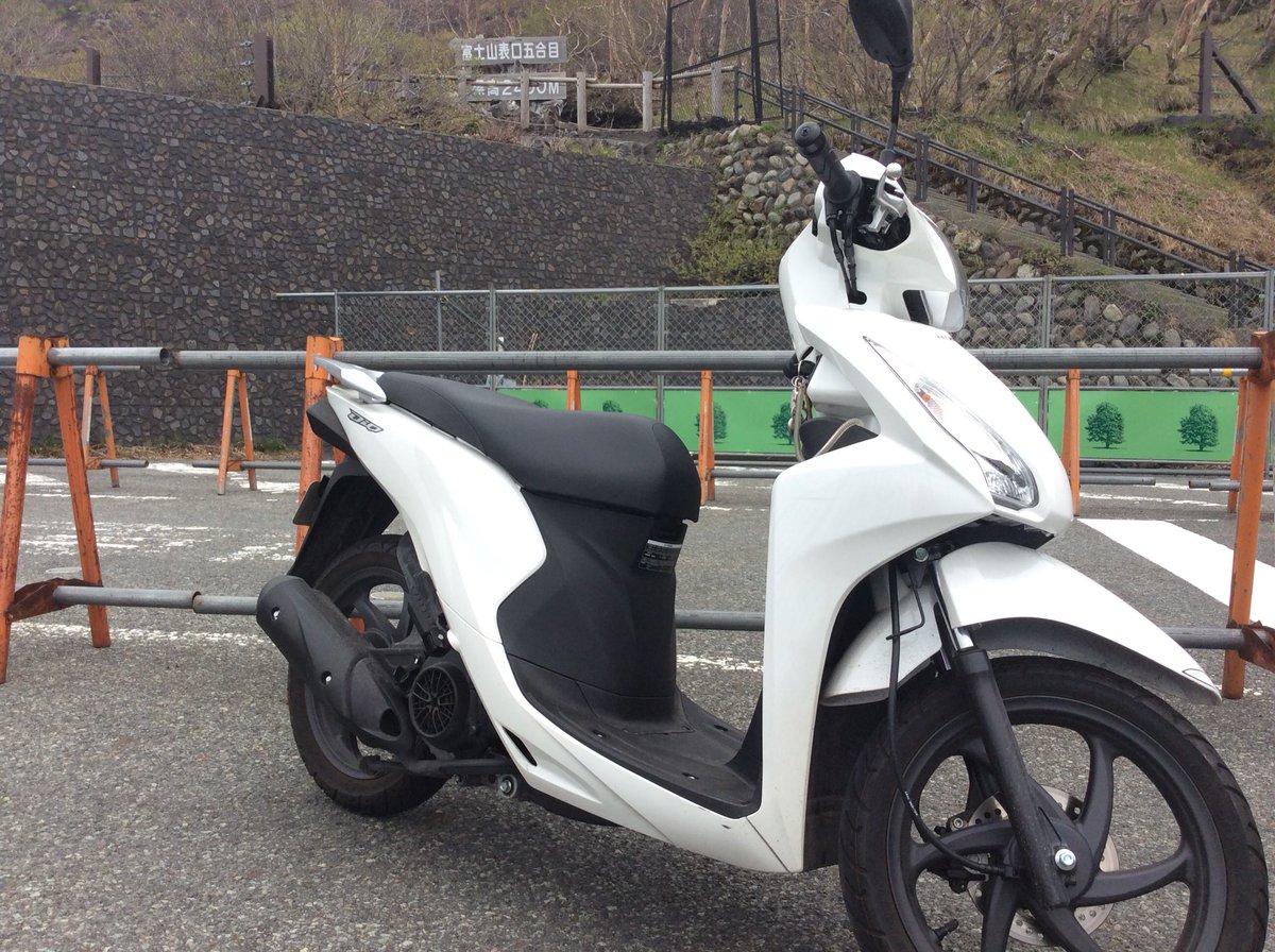 へんなひと は 財布がピンチ على تويتر 自家用車で行ける最も高い所 静岡県道152号線 富士山スカイライン 富士宮口五合目 富士山 バイク 原二 ピンクナンバー お散歩 ピンクナンバーでお散歩
