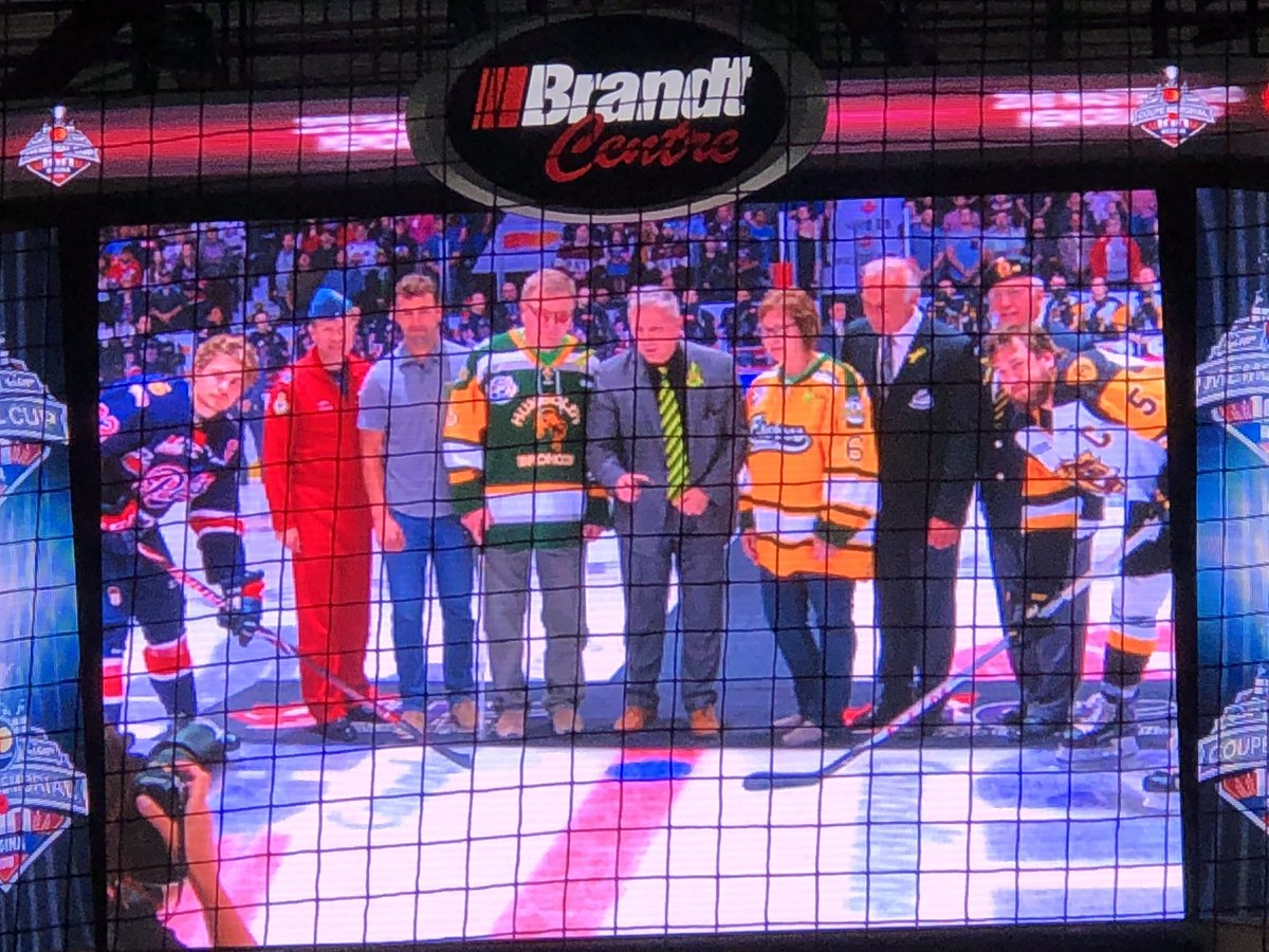 Claire Hanna tweet media