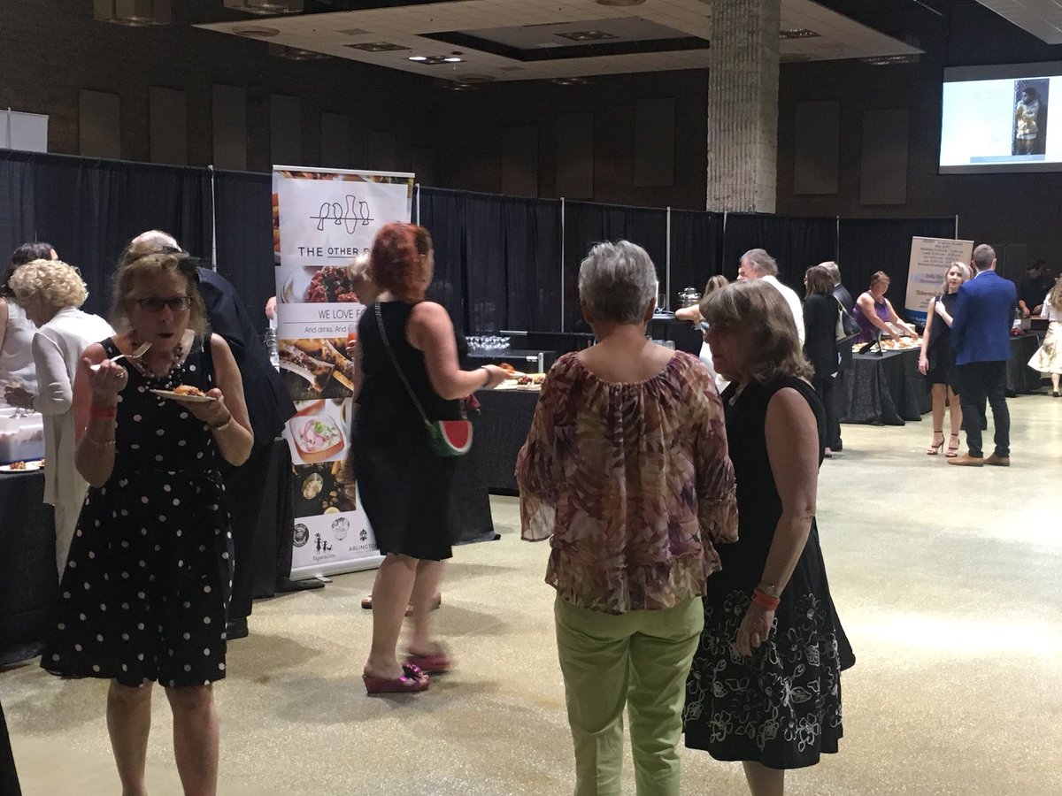 HCCbyCarmens's tweet photo. We’re pleased to be the venue of choice for @GoodShepherdHam Glamour in the Hammer event!
#hamont #goodshepherdhamilton #hamiltonproud #glamourinthehammer https://t.co/RWCtB87H1O