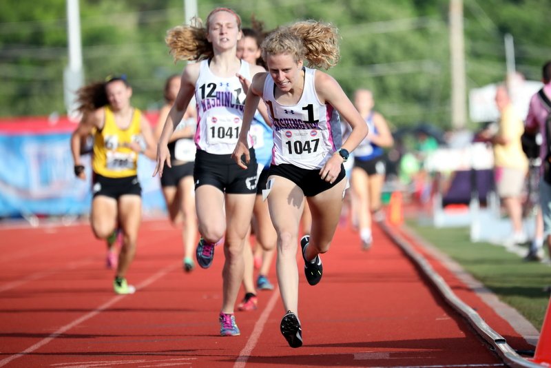 greghall24's tweet photo. The ladies from Washington HS went 1-2 in the C4 800. Mikayla also won the 1600. She would like to add the 4x800 and 3200 gold to her resume on Saturday.
1) Mikayla Reed SR @CoachOlszowka SR 2:15.26 (@MIZ_TrackField commit) 
2) Claire Ayers @CoachOlszowka JR 2:16.05
@KcPrepReport https://t.co/sxfFt1efK8