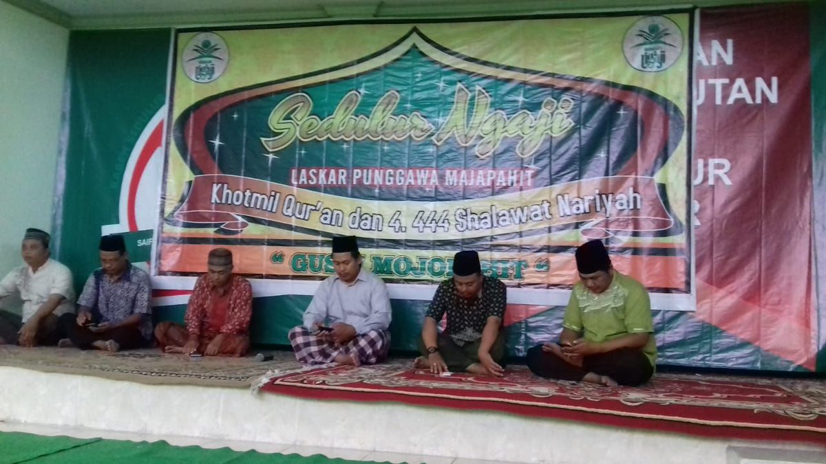 NgajiSedulur's tweet photo. Sedulur Ngaji 
Kab Mojokerto
Kabeh Sedulur Kabeh Makmur
#SedulurNgaji https://t.co/VxTucf6A9i