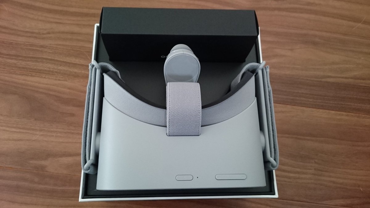 A2Kmee's tweet photo. oculus go届いた。(^∇^)/
#oculusgo
#oclus https://t.co/Gu9zp2H0QO
