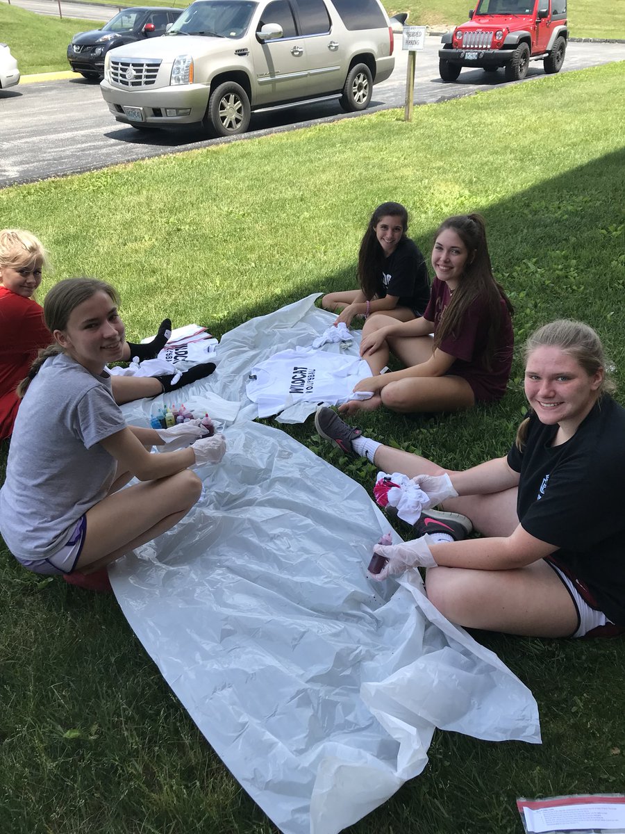 LRVBall's tweet photo. There is just something about a little volleyball and tie-dye! #CAMP #2018LRVB #team https://t.co/QL6dCZfBpz