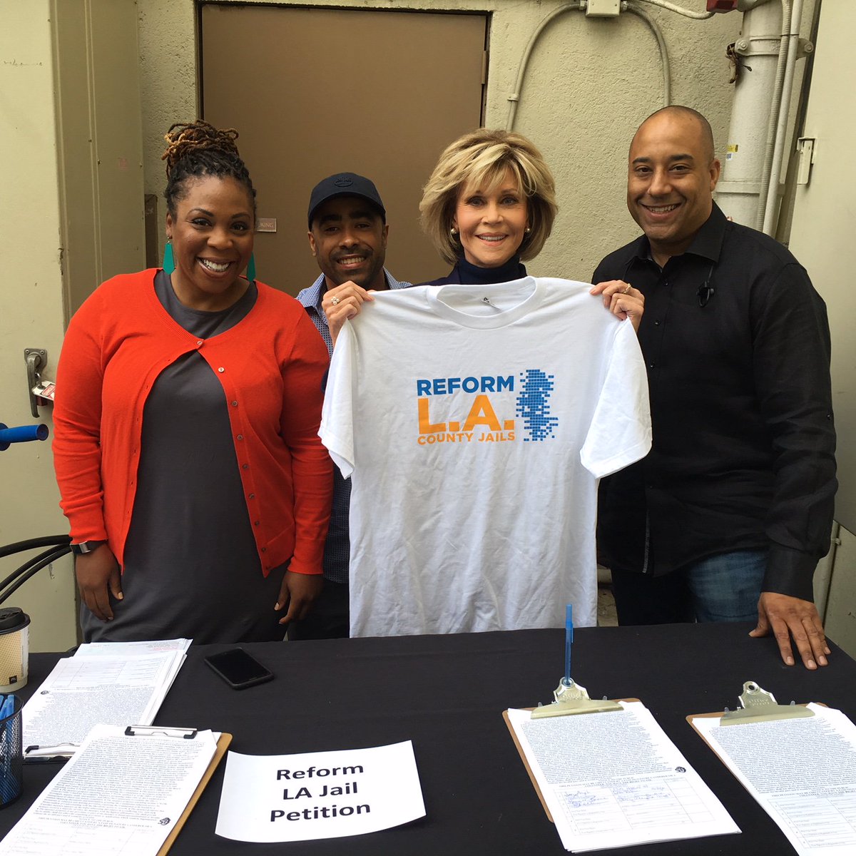 Janefonda's tweet photo. On the set of @GraceAndFrankie with @jasmyne gathering signatures to #ReformLAJails Join us tomorrow in Silverlake follow @reformLajails for details ! https://t.co/BVKdK4cOpb