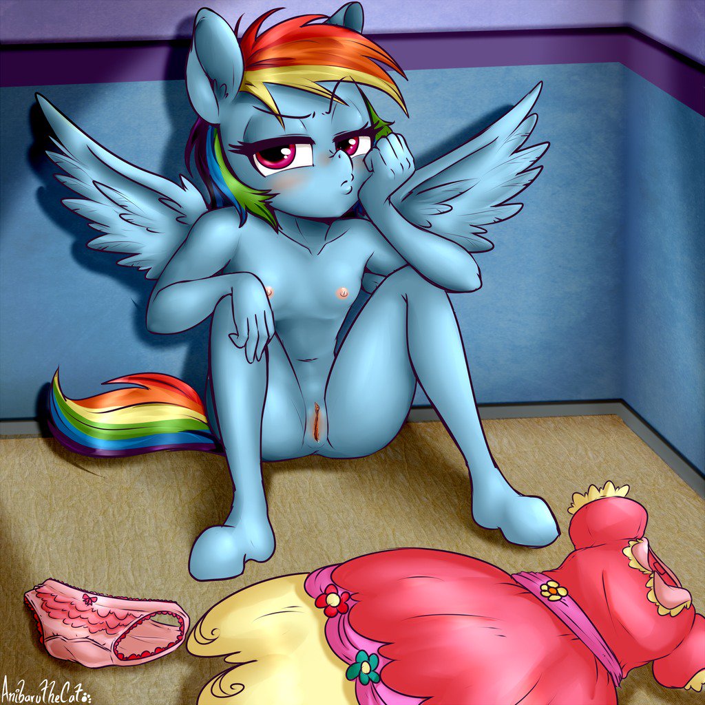 Hourly Clop Pic tweet media