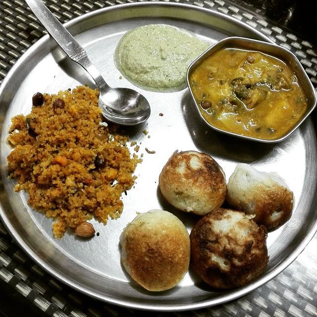 BhookaFoodie's tweet photo. Wakey wakey! It's breakfast time !
.
.
.
#breakfast #madikericoorg #breakfastoftheday https://t.co/WUyNO3KXTO https://t.co/trpQ9QYnBn