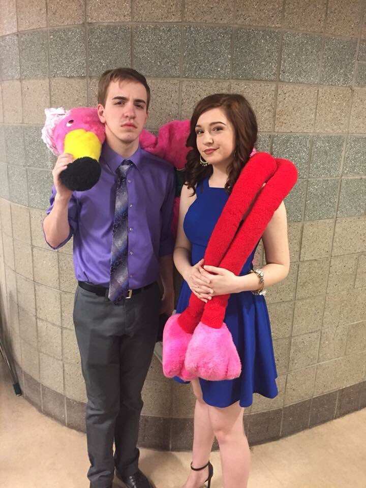 fchsacappella's tweet photo. Meet our A Cappella President &amp; Vice President for the 2018-19 School Year!! https://t.co/sKsJgK06Xf