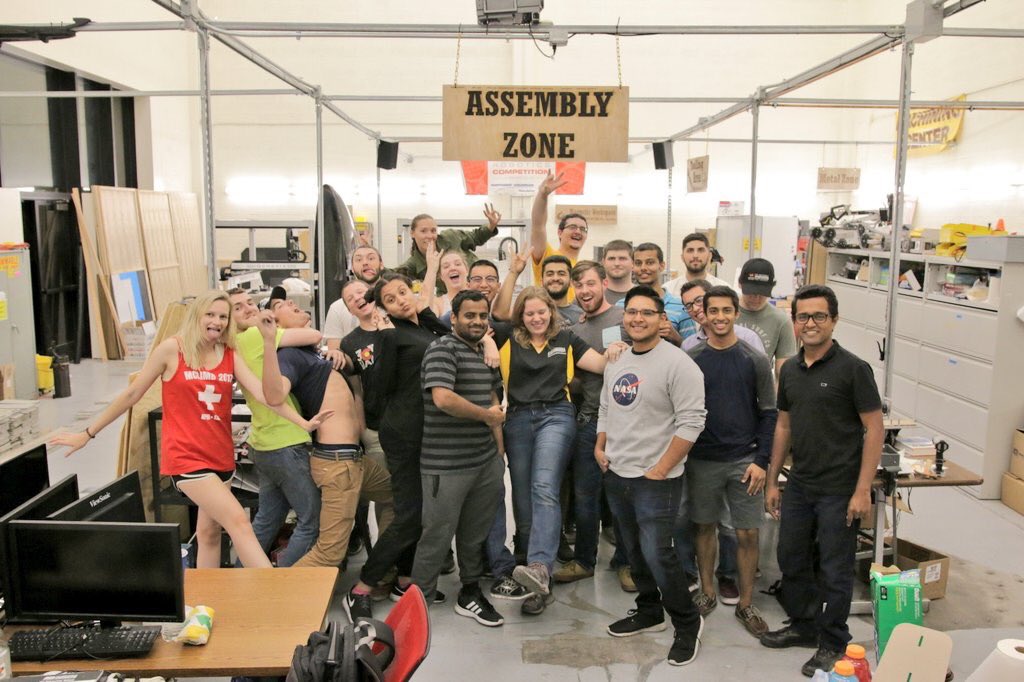 DiggerLoop tweet media