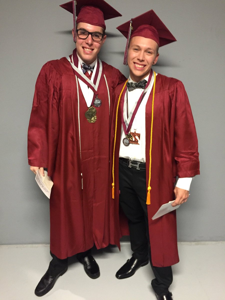 Monster_MHK's tweet photo. Blessed to make life long memories and friends at Charter π¨βππ€π
#2k18Graduation https://t.co/B5tgbnNcer