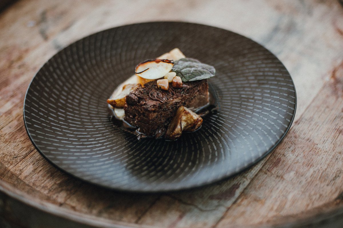 Third course of Beef short rib, jerusalem artichoke, celeriac, potato matched with 2016 Breaking Ground Barbera &amp; 2016 Breaking Tempranillo Graciano Shiraz #WLL18 #huntervalley