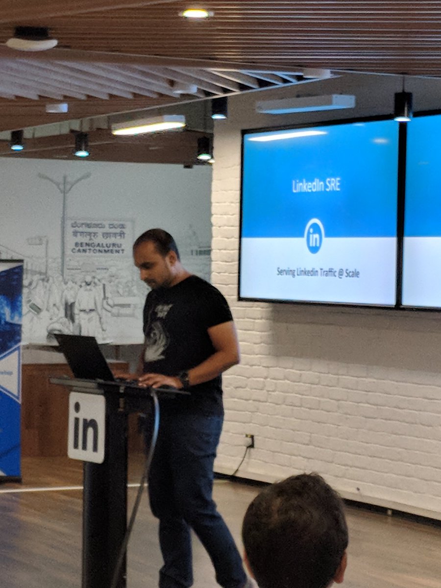 chipdelights's tweet photo. Safeer CM from @LinkedInEng talking about serving traffic @scale #piemeetup #Infrastructure #sre #trafficsre https://t.co/SLnMI7TtnR