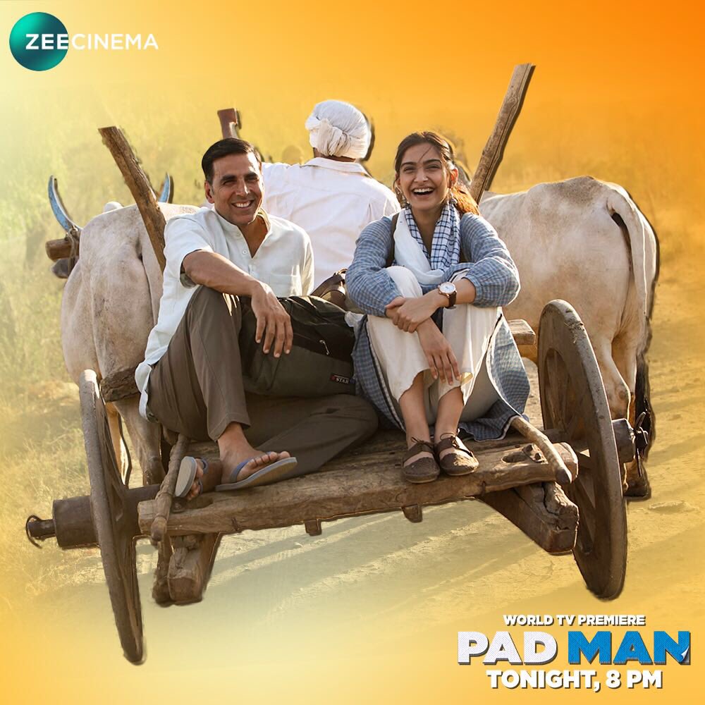 akshaykumar's tweet image. Sahi paagalpan bhi ek superpower hain! Watch the inspiring story of a mad man who went on to become Pad Man. Catch the World TV Premiere of Pad Man with your entire family, tonight at 8 PM, only on @zeecinema #PadManOnZeeCinema.
