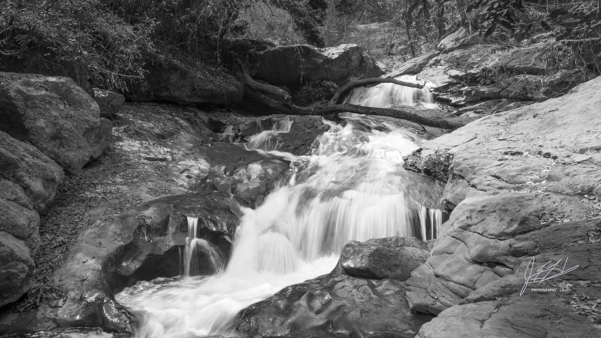 There are hardly any countries in the world with the amount of amazingly beautiful waterfalls as Thailand. It never gets old! <a href="/cameraexchange/">The Camera Exchange</a> #thailand #waterfall #photography #blackandwhitephoto