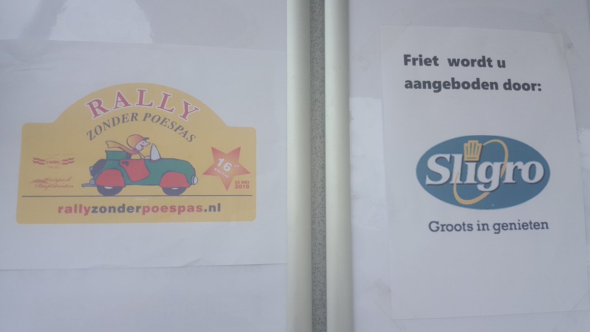 cateringwinters's tweet photo. We hebben gisteravond aan bewoners en begeleiders van #vanboeijenoord uit #Assen tijdens #rallyzonderpoespas  #friet en #broodjesbeenham uitgedeeld.  Altijd een feest om het te mogen doen! #sligro https://t.co/d1PbNJPMpU