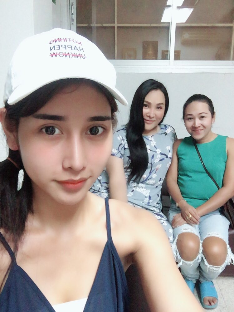 Patchagunzen's tweet photo. ตัวแม่ทั้งนั้น 55555 https://t.co/oRus7YHliP