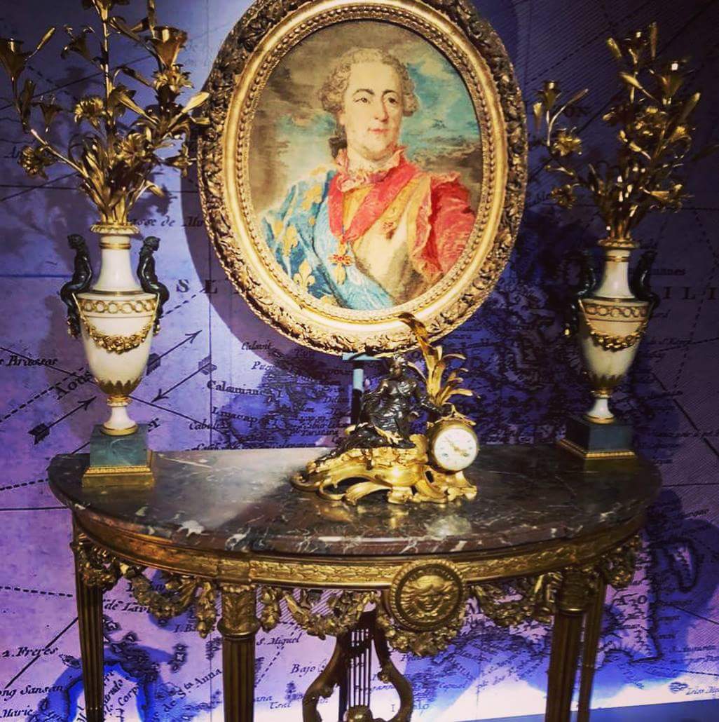 talaalamuddin's tweet photo. What sort of curiosities will you uncover this weekend? 🤔💜 #cabinetsofcuriosities #peakinginterest #TOTALLYinawe #wanderinwonder #hongkong #cityuniversityofhongkong #lefrenchmay #opening #TOTALLYcurious #TALA #TotallyTALA #getinspired #riserockrepeat https://t.co/EHy2W4DXr2