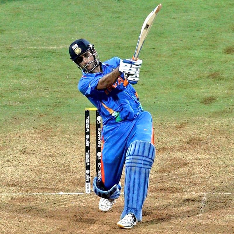 2itteriju_7's tweet image. (WorldCup wala feelings 7 years later).                                            #SameGame #SameGround #SamePlayer,#MSDhoni, Watch and Support#CSK, IPL 2018 Final -Tomorrow Live at 7:00p.m.