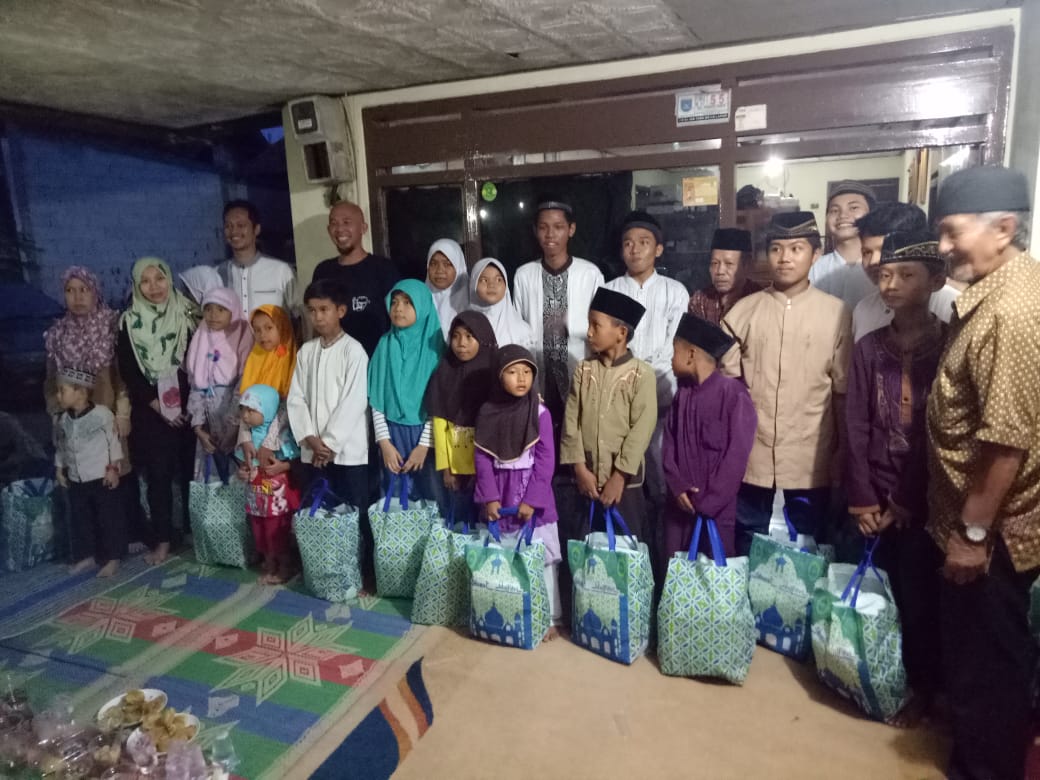 Done,sudah terlaksana kewajiban kita serta amanah dari teman-teman yang telah menyumbangkan sebagian hartanya untuk saudara-saudara kita serta anak yatim piatu yang kita sayangi,semoga hal yang kita lakukan menjadi berkah untuk kita semua🙏😀