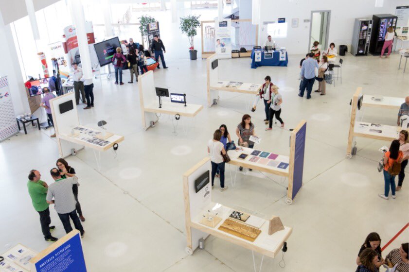 etopia_'s tweet photo. #estoyenetopia_ un sábado por la mañana: descubriendo el diseño actual, compartiendo proyectos educativos, interactuando con el arte digital... https://t.co/QPkEd0qT7t