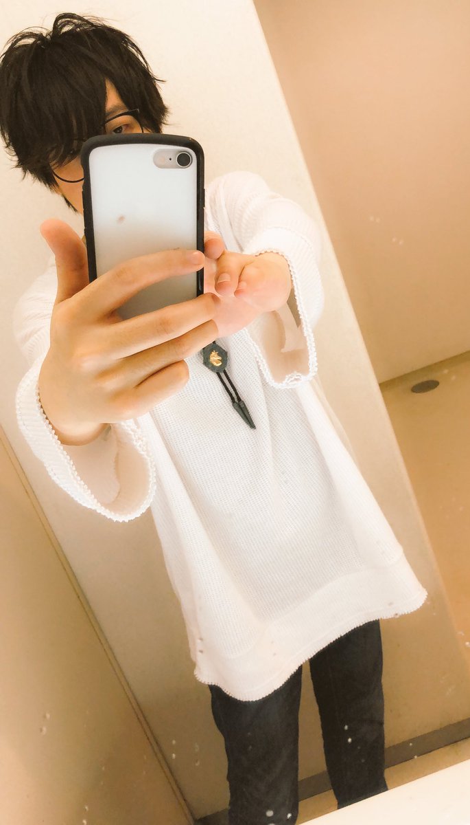 せらみかる ライブ終了 急ぎで撤収 詳しくはまだ言わないでおくけど 初ホールで色々特別なこともできて とてもゆういぎであった 来てくれた皆さんも 大阪終了までは色々な特別は 心の中ではんすうして たのしんでください ぼくもそうします