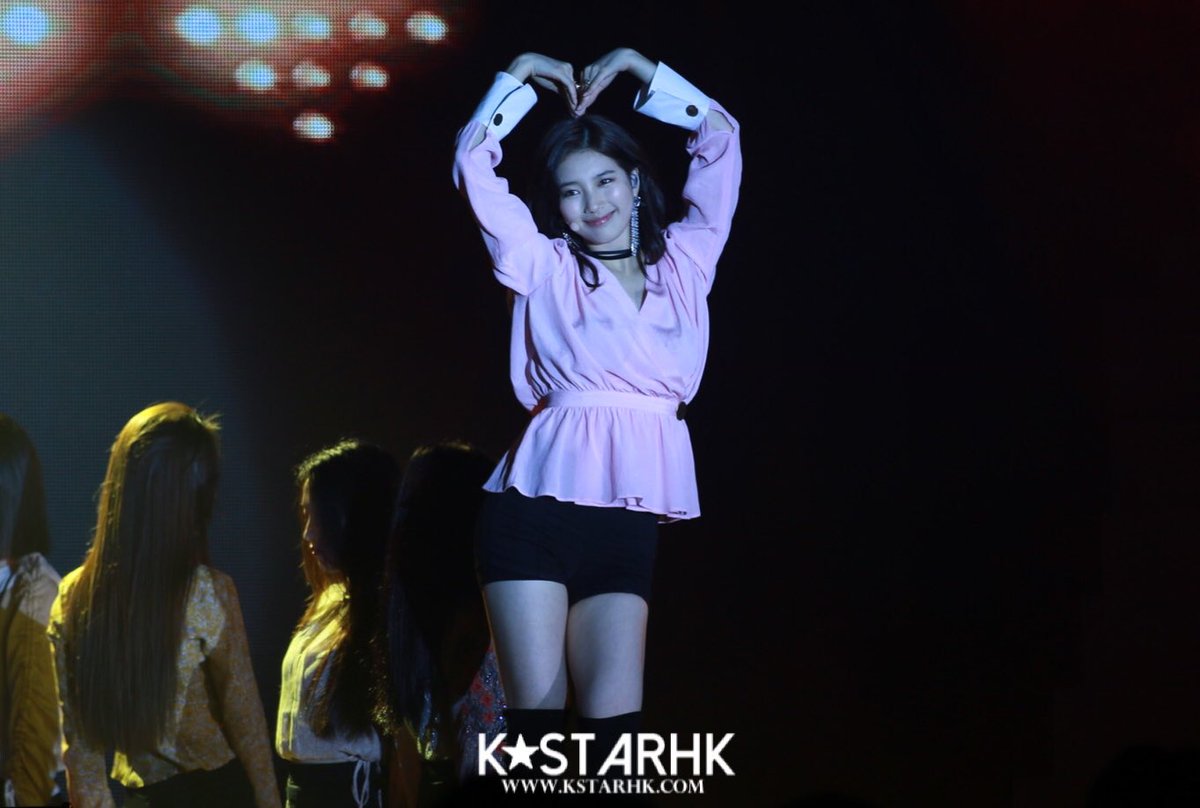 DeH4h76V0AEmFJM?format=jpg