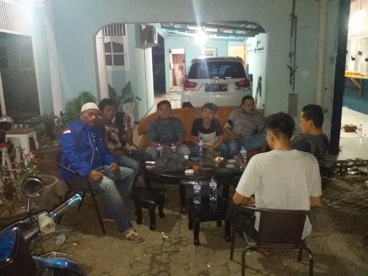 MrJanis3's tweet photo. Beda gaya satu makna bersama kaum muda milinial #DemokratS14P . birumembirukan Nusantara
@MrReady3 @azmi_syahril @hincapandjaitan https://t.co/DLldZyKZtb