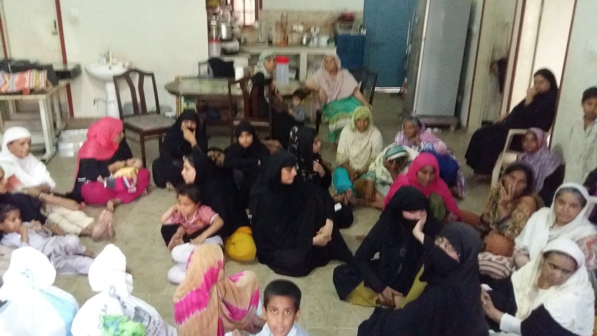 MariaTaqdees's tweet photo. Alhamdulilah ration was distributed among 50 families today. Keep adding your share as there are many more needy ones waiting to get sufficient food during Ramadan.
@rj_kulsoom https://t.co/xKDtEr3FHY