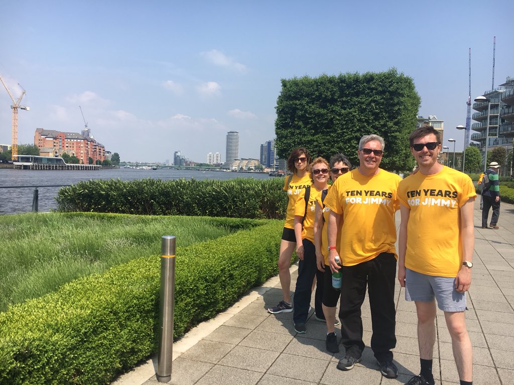 Conorpope's tweet photo. South of the river stretch with @stephanieboland @BridgetPrentice @katefallon @GregoryPope https://t.co/oFavaA5FKn