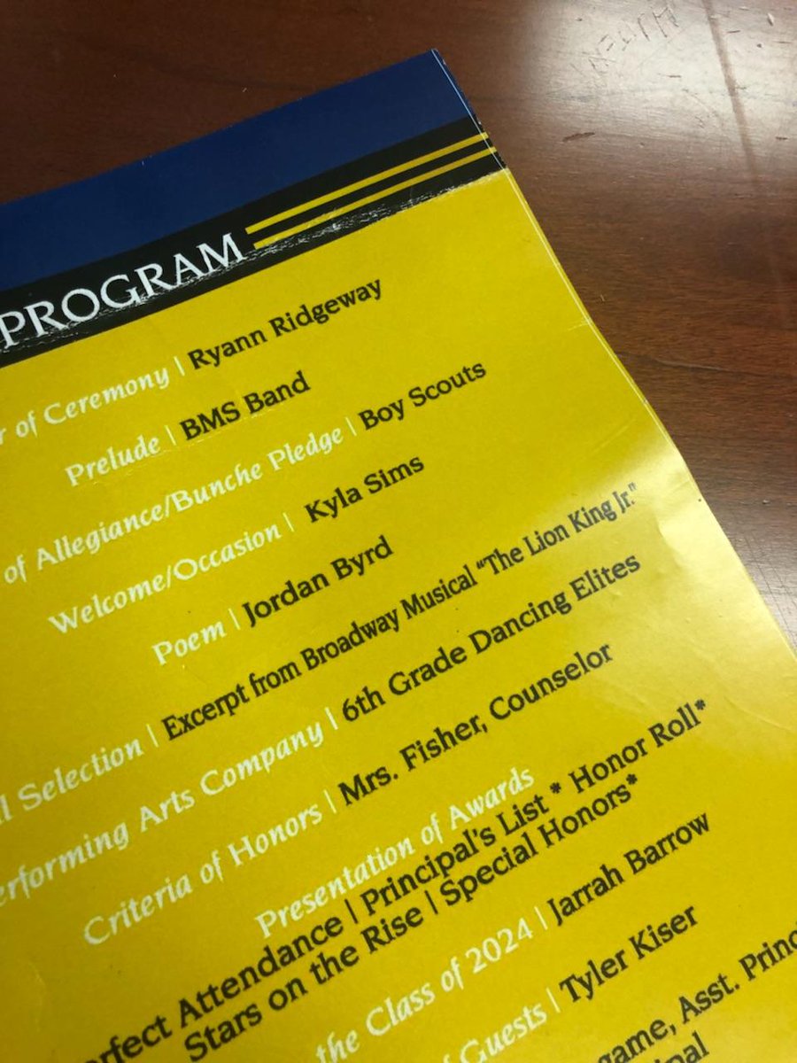 Pressleyteach's tweet photo. We're so proud of our Deerwood Alum!  Mistress of Ceremony, Ryann Ridgeway for @Bunche_Chargers 6th Grade Ceremony 😊❤💪🏾 #KeepitintheCluster #ClassOf2024 @APSDeerwood @DiggsAP @tongelita @TommyUsherAPS https://t.co/RaoMc3tTmW