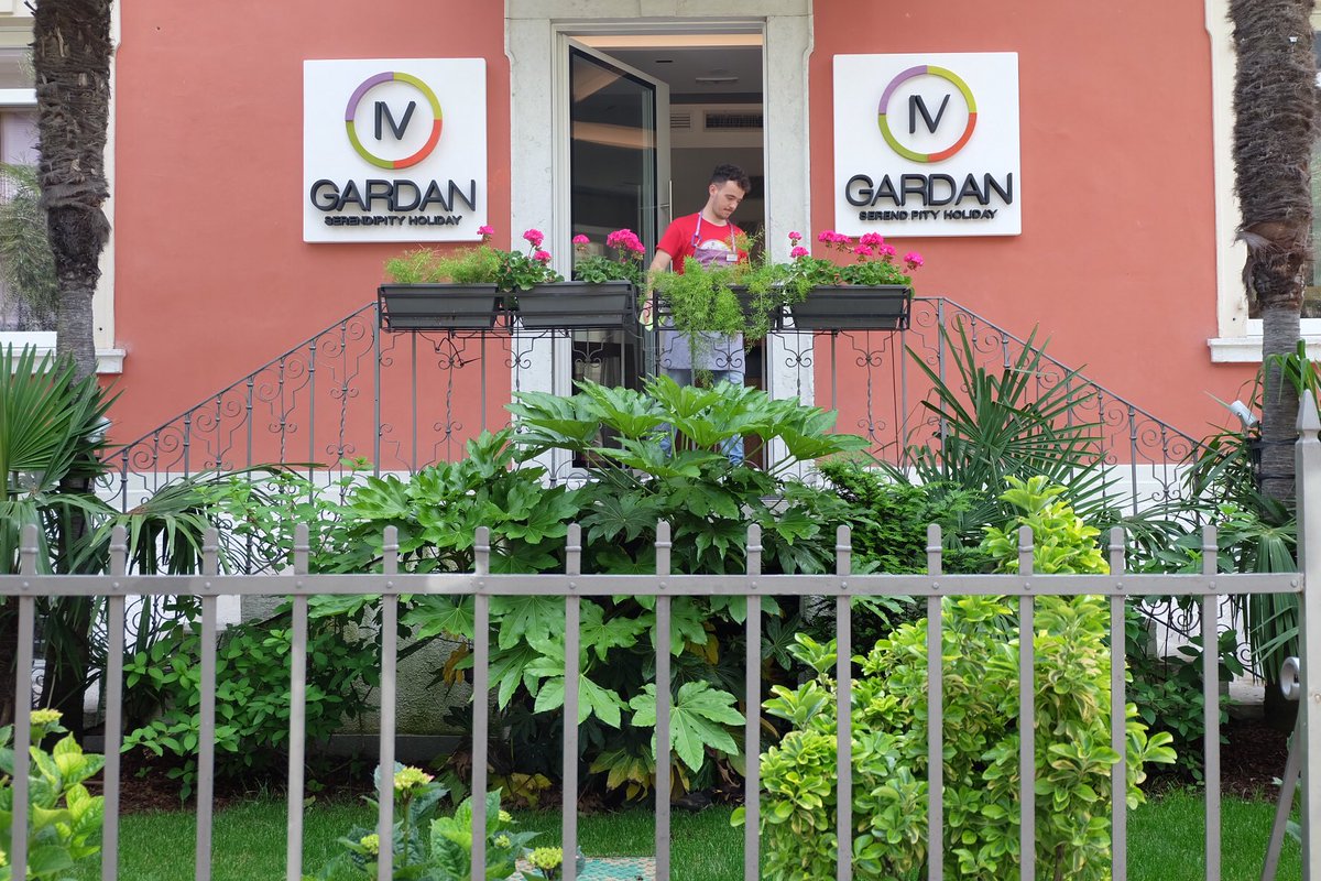 Vieni a trovarci siamo pronti per offrirti la prima esperienza di serendipity brunch a Riva del Garda 😍

#serendipity #holiday4gardan #gardalake