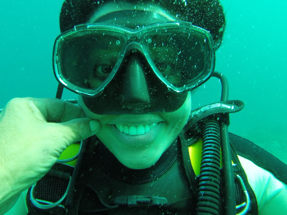 Diving_Bali's tweet photo. Always remember to smile........

📸 Photo Credit - Andy Embers
💃🏽 Scuba Model - Natasha

#DivingBali
#ScubaSmiles
#UnderwaterPhotography https://t.co/VRwR5BOPla