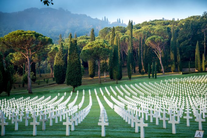 TheFlorentine's tweet photo. Mark US Memorial Day from far away: a moving commemorative ceremony will take place on Monday in Florence's American Cemetery. https://t.co/YR398jZXJV #Together200 #Insieme200 https://t.co/7XUq6S4Blf