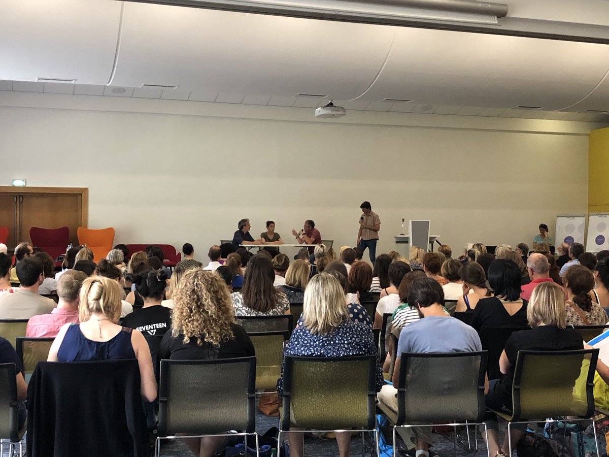 NicolasEglin's tweet photo. Journée des familles du réseau SARADV : de la scolarisation à la formation et à l’insertion professionnelle : un parcours vers l’autonomie. C’est parti ! On commence par du théâtre forum. @CtrdvPep69 #lespep #aveuglesdefrance #irsam https://t.co/Pyx4T76T1j