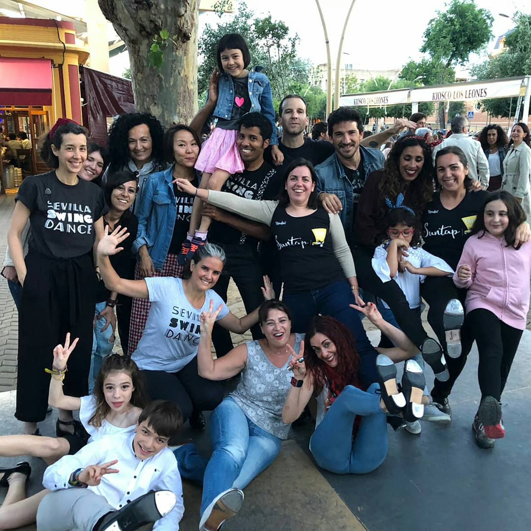 suntapfestival's tweet photo. Gran tarde celebrando el #diainternacionaldelclaque #tapday en Sevilla con #DaMTe y #SevillaSwingDance 
#TapDance #tap #claque #ilovetap #letstap #letsfun https://t.co/nLHKmjMO5G