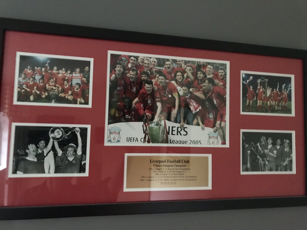 EliElien12's tweet photo. By the end of today I need to add new picture with mo Salah to this one 
@daaviAdzo 
 @cindymonel https://t.co/JCVT8Zasnp