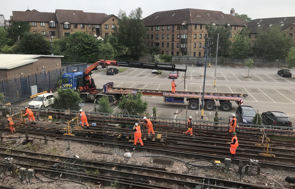 There is no underground service whatsoever on the High Barnet branch of the Northern Line this weekend. Also no parking at East Finchley, as the car park is being used for loading materials onto the line.