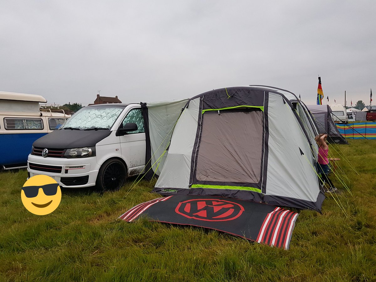 WayneWBeer's tweet photo. Our camping set up for the weekend. I've missed this. #happyplace #Volkswagen #campervan #VW #camping #dubsinthemiddle https://t.co/vllJvYQj48