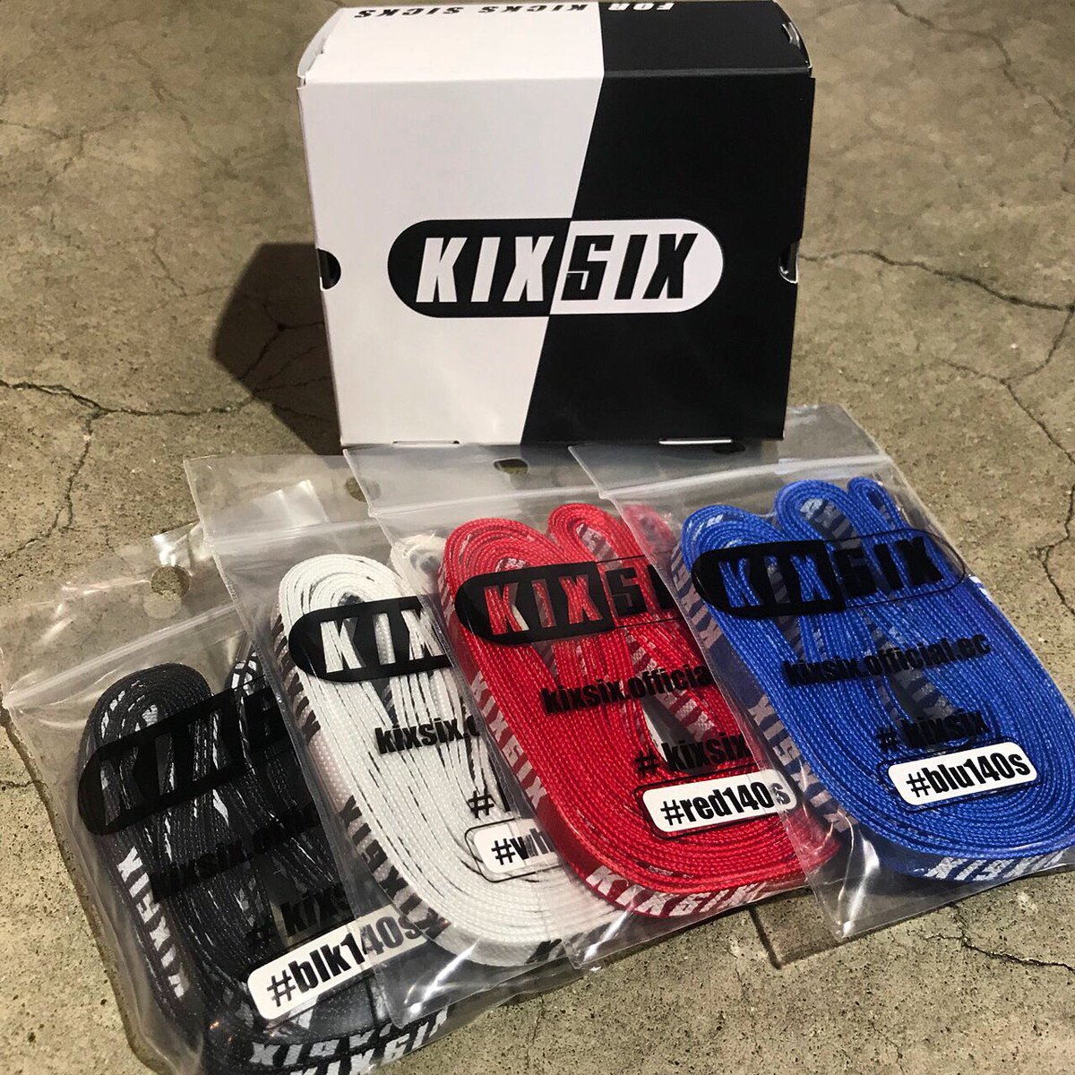 Chapter Official Chapter原宿店 New Arrival Kix Six Logo Shoelace Kixsix 023 Black Silver Kixsix 024 White Silver Kixsix 025 Red Silver Kixsix 026 Blue Silver 1 500 Tax Kixsix シューレース T Co 5qm7usrskp