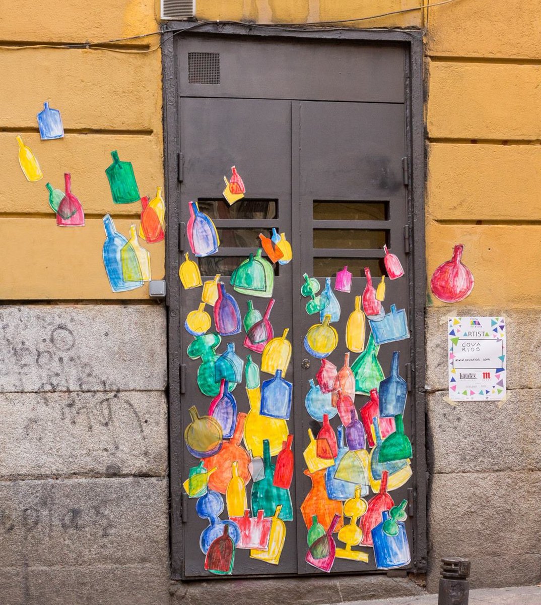 D.O. Malasaña, la obra con la que Cova Ríos buscaba en #PintaMalasaña representar la autenticidad y diversidad de personas y personalidades que se encuentran en el barrio