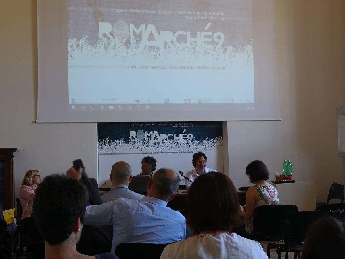 rom_arch's tweet photo. Presentazione del progetto #fumettineimusei lanciato da pochissimo dal #mibact. Racconti a fumetti per raccontare le mille storie racchiuse nei musei italiani! #romarche9 https://t.co/F1ofsG3zKu