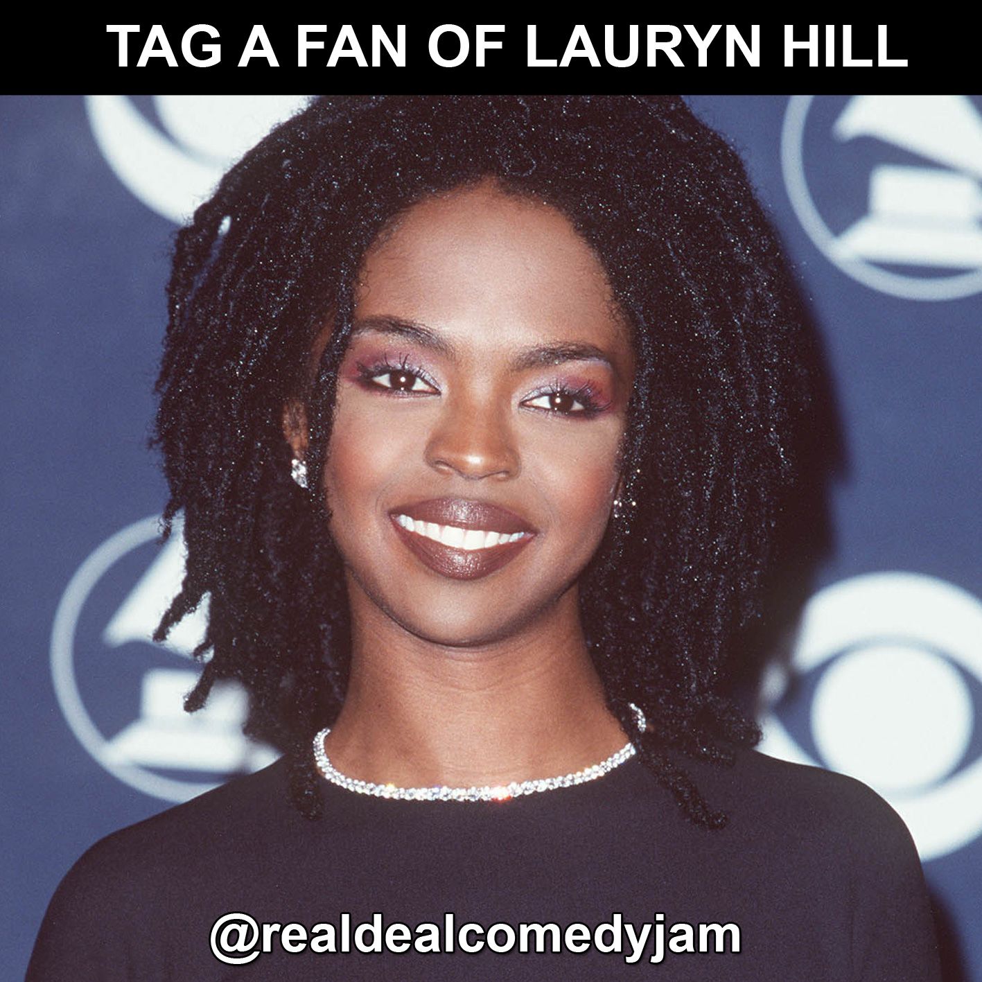 SMILE! Happy Birthday to the iconic Lauryn Hill who turns 43 today. Living legend.  