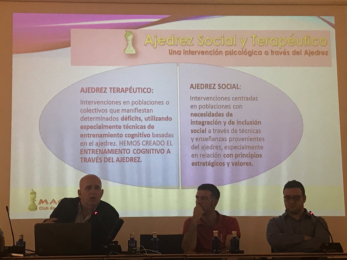 acrilop's tweet photo. "Ajedrez Terapéutico y Ajedrez Social" @MonteroMagic @chessmagic @BurgosAjedrez @PeonespasadoS @museoevolucion #Ajedrez https://t.co/G3BHfXdHWm