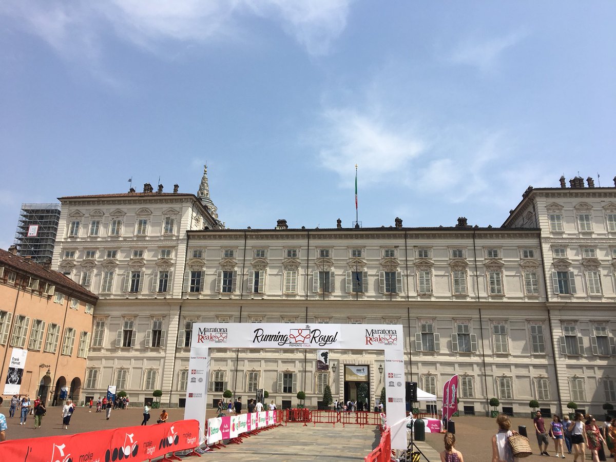 Turismo Torino (@turismotorino) on Twitter photo Un arrivo regale domani per la prima tappa della #maratonareale alla scoperta delle #residenzereali di Torino e del Piemonte con le scarpe da corsa #runningtheroyal
<a href="/BaseRunningTeam/">Base Running Team</a> Un arrivo regale domani per la prima tappa della #maratonareale alla scoperta delle #residenzereali di Torino e del Piemonte con le scarpe da corsa #runningtheroyal
<a href="/BaseRunningTeam/">Base Running Team</a>