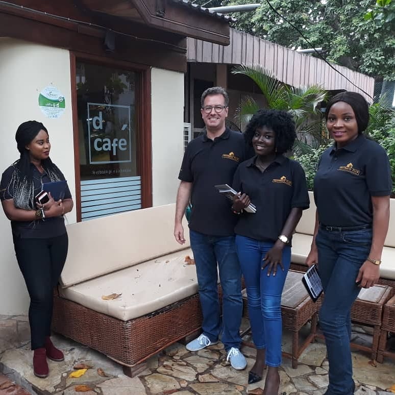 emelia_ehornam's tweet image. WORK AND HAPPINESS.......💃💃💃💃💃
Inside #DevtracoPlus, Roman Ridge -Accra airport residential area..... GOD WITH US🙏