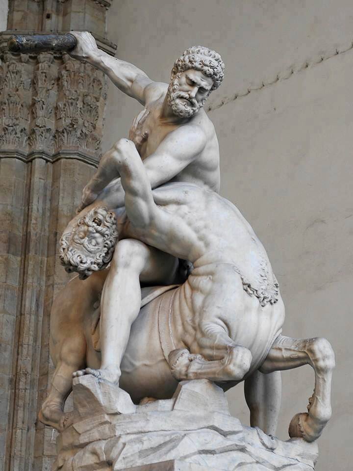 'Hércules y el centauro Neso'. Juan de Bolonia, 1599. #ObraDelDía