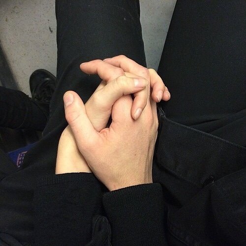 ทินกร tweet media