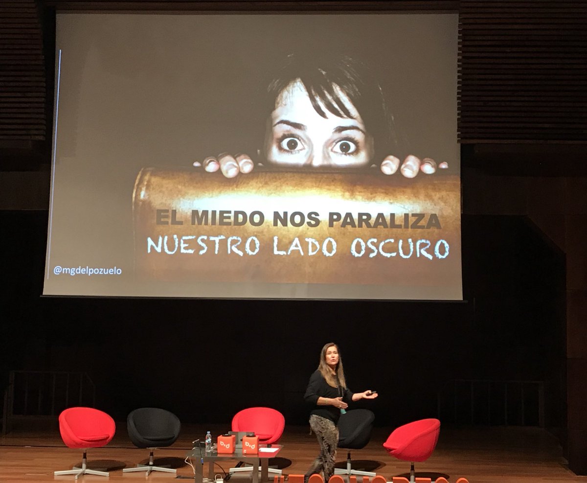 AnaMPeriodista's tweet photo. Muy especial, emocionante y motivadora la #conferencia de @mgdelpozuelo de @womenalia en @eCongressMalaga. Ha hablado sobre #Emprendimiento y #mujeres, sobre la planificación en el #trabajo, y sobre los sueños y metas ¡Muchas gracias por tus consejos! #eCongress18 #FelizSabado https://t.co/6TRfjmOAPd