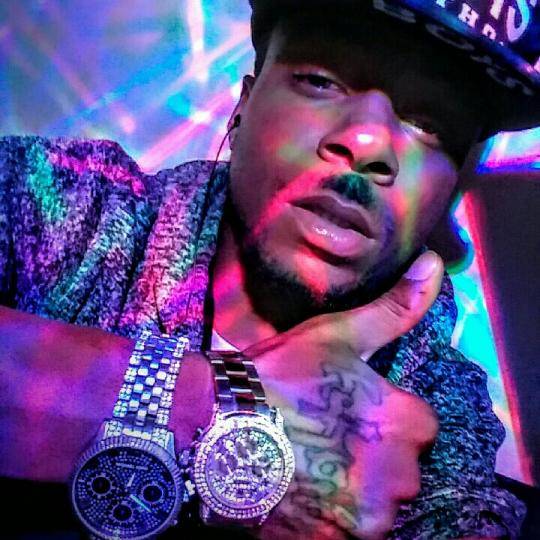 🙌 YASSS It's time for a great show 🤘t_ñotez🤘: 
liveme.com/share/index_li…